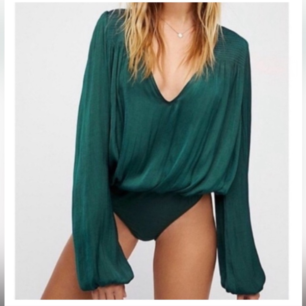 INTIMATELY Free People Smockin and Rockin Bodysuit - Green- Small